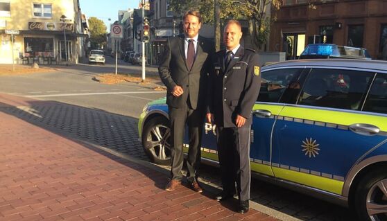 Dr. Boris Weirauch MdL im Gespräch mit Polizeirat Elmar Hörscher