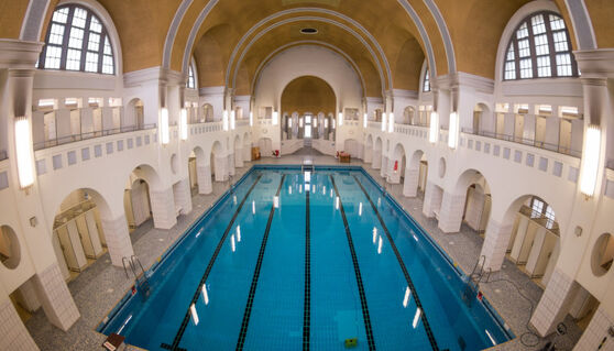 Ein Becken im Herschelbad | Bild: Albrecht Landgraf/Wikipedia/CCBYSA